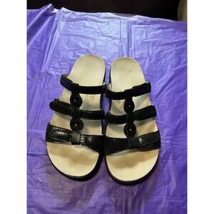 Women's SAS, Comfort Sandal Black Snake Print Leather NO Box Sz 8M